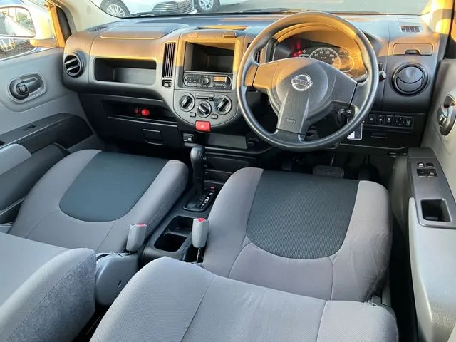 ニッサン NV150 AD 4WD