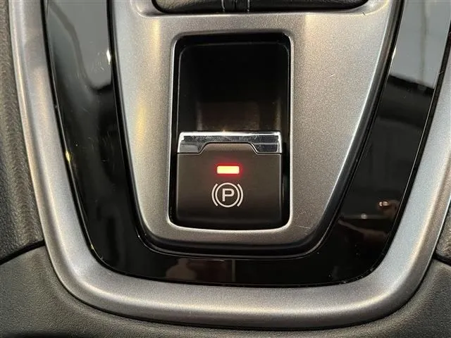 スバル レヴォーグ