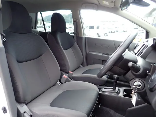 NV150 AD 2WD(ニッサン)の車両写真