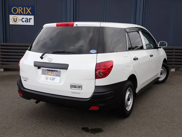 NV150 AD 2WD(ニッサン)の車両写真