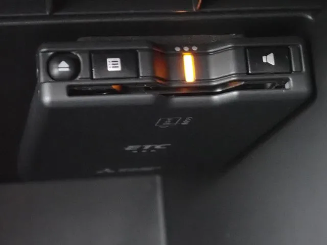 NV150 AD 2WD(ニッサン)の車両写真