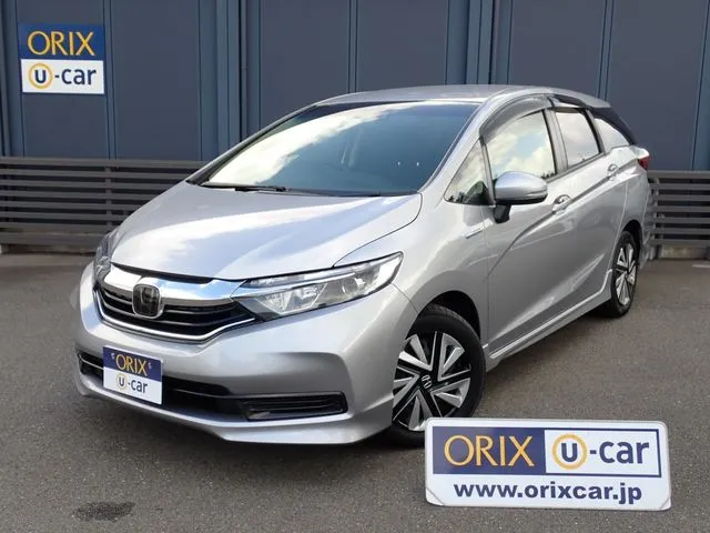 ホンダ　シャトル　ハイブリッド