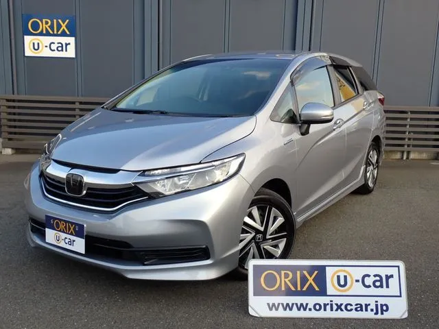 ホンダ シャトル　ハイブリッド