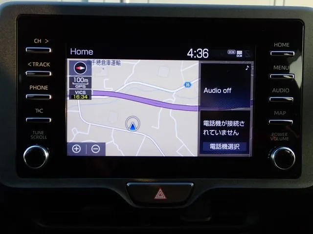 ヤリス　ハイブリッド（トヨタ）の車両写真
