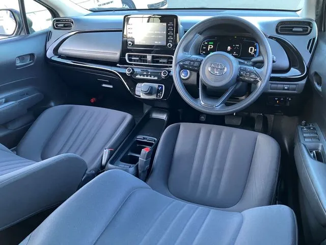 アクア(トヨタ)の車両写真