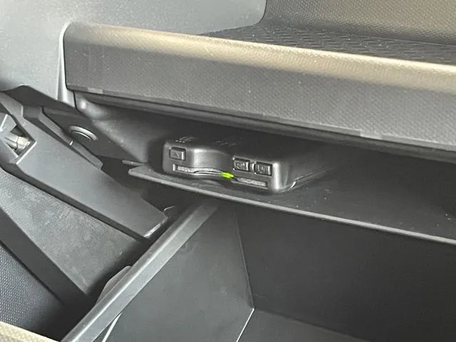 タフト(ダイハツ)の車両写真