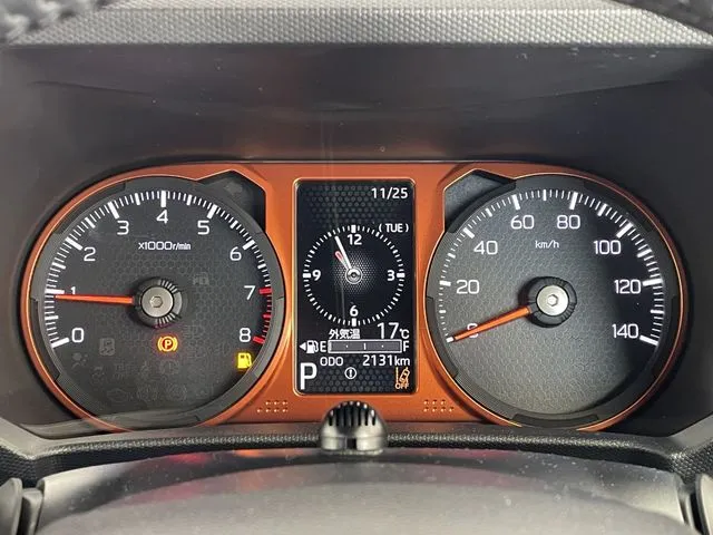 タフト(ダイハツ)の車両写真