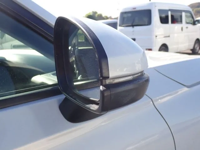 ホンダ　ヴェゼル　ｅ：ＨＥＶ