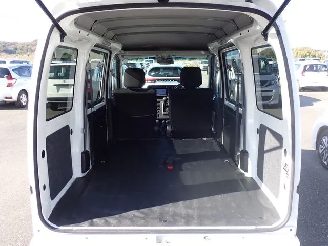 ハイゼットカーゴ(ダイハツ)の車両写真