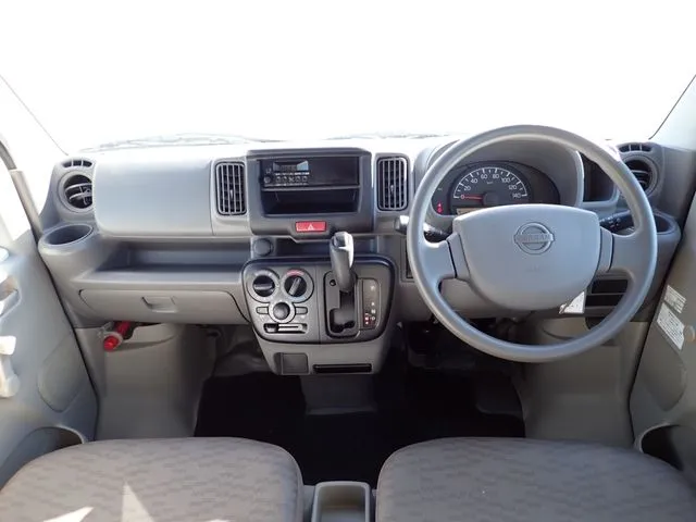 ニッサン NV100クリッパー