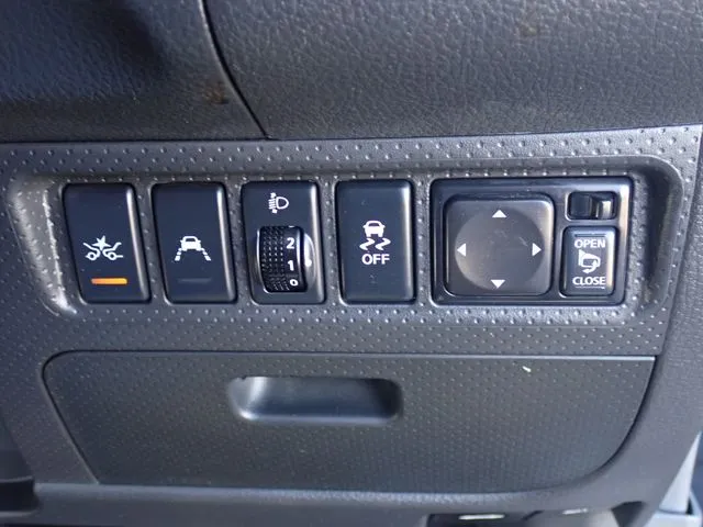 NV150 AD 2WD(ニッサン)の車両写真