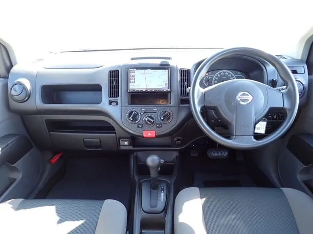 NV150 AD 2WD(ニッサン)の車両写真