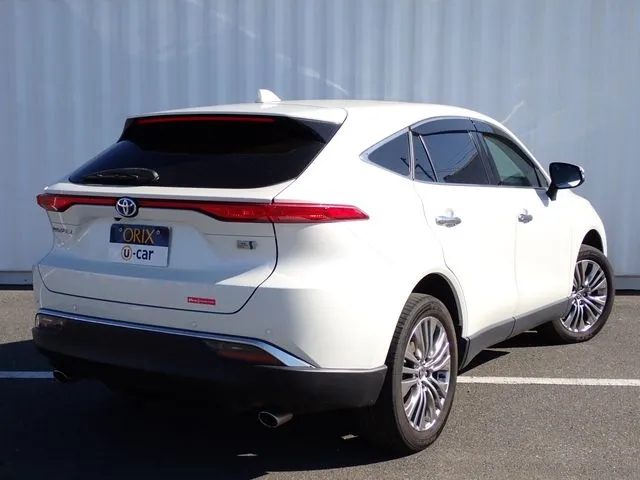 ハリアー ハイブリッド(トヨタ)の車両写真