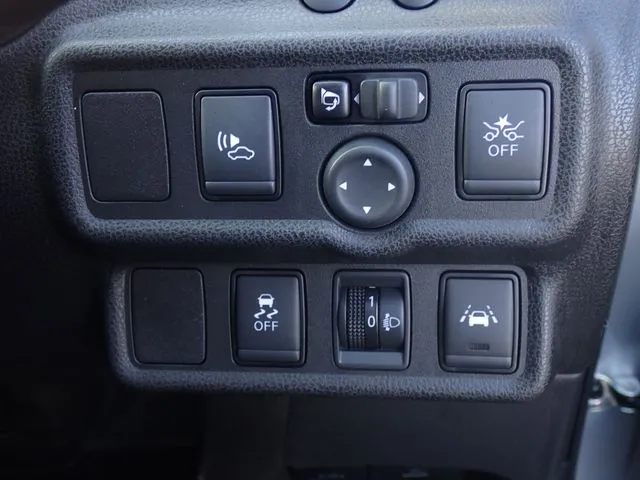 ノート（ニッサン）の車両写真