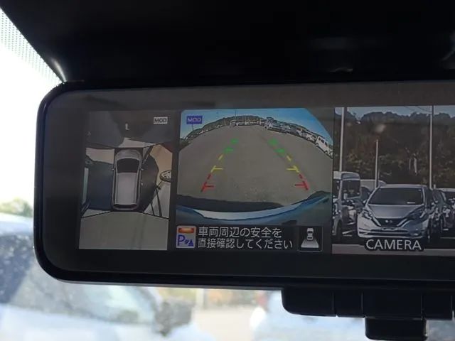 ノート（ニッサン）の車両写真