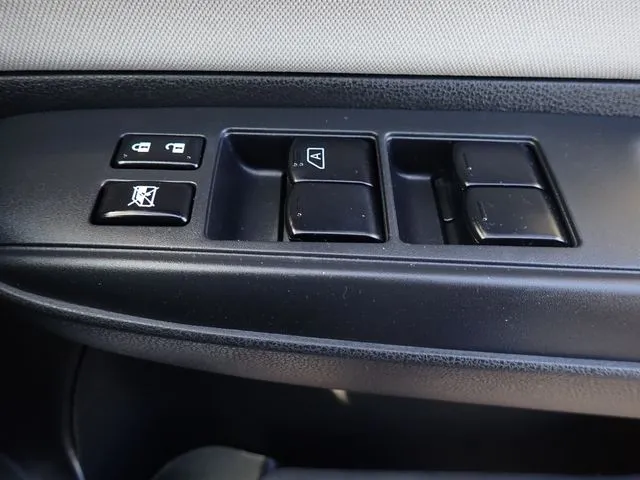 ノート（ニッサン）の車両写真