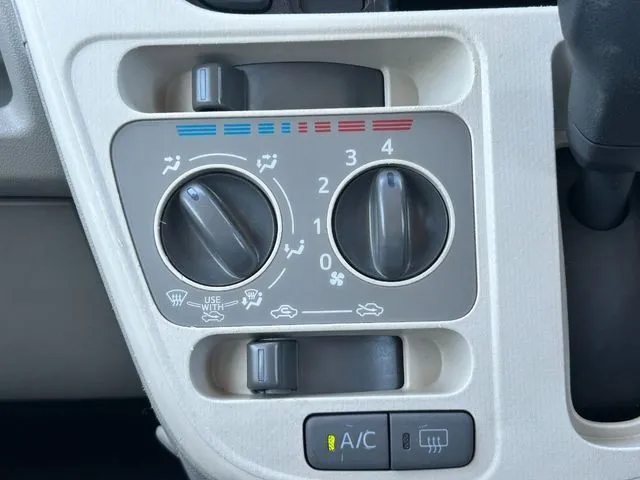 ダイハツ ムーヴ