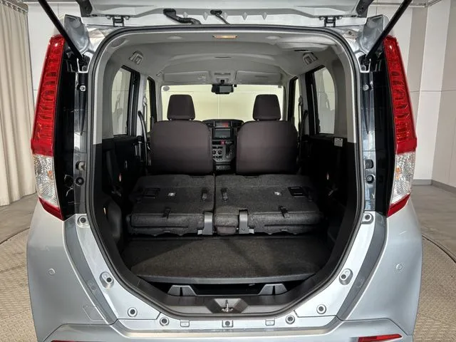 トール(ダイハツ)の車両写真