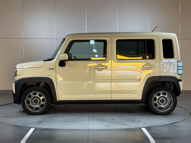 スズキ　ハスラー