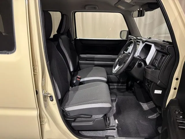 スズキ　ハスラー