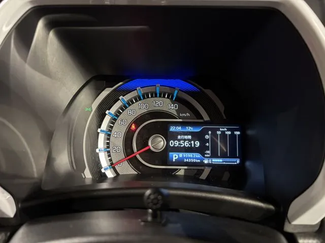 スズキ　ハスラー