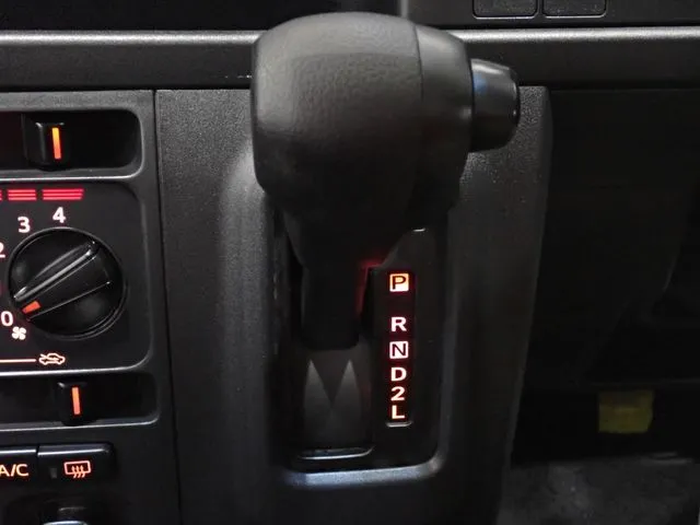 ダイハツ ハイゼットカーゴ