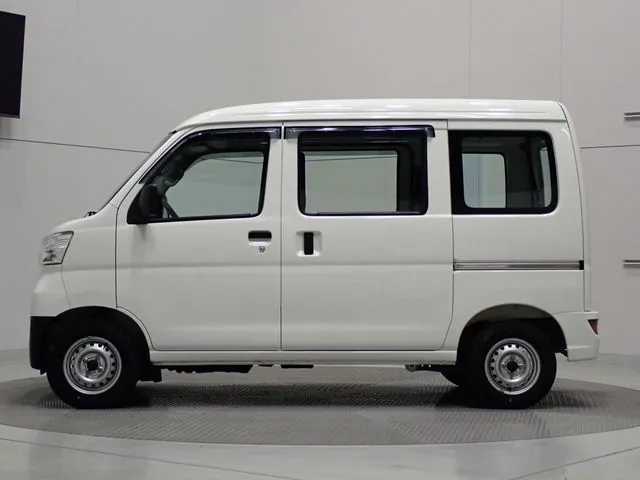 ダイハツ ハイゼットカーゴ