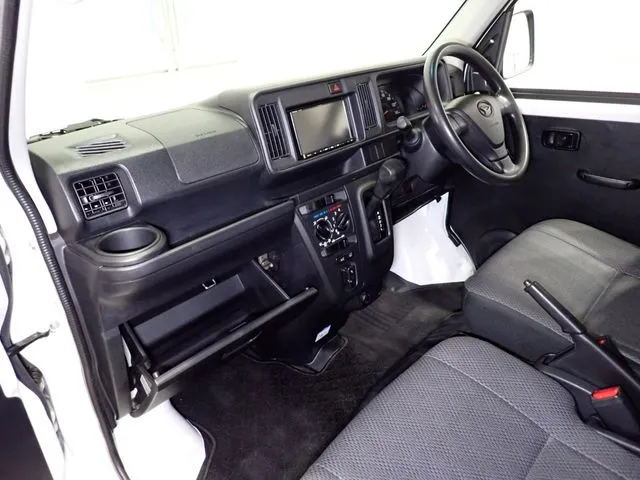 ダイハツ ハイゼットカーゴ