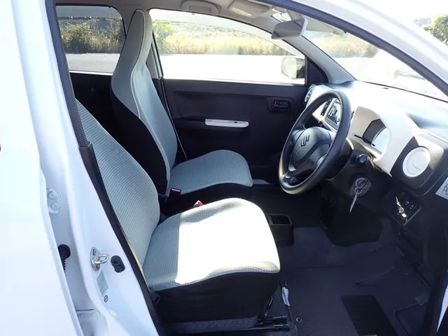 アルト（スズキ）の車両写真