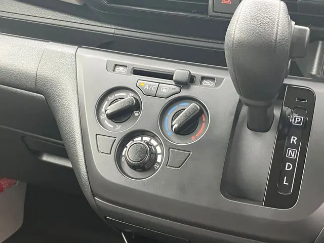 デイズ（ニッサン）の車両写真