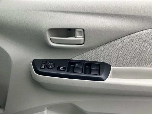 デイズ（ニッサン）の車両写真