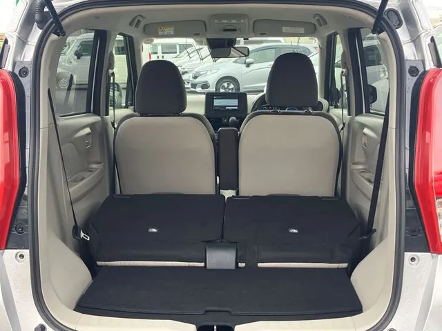 デイズ（ニッサン）の車両写真