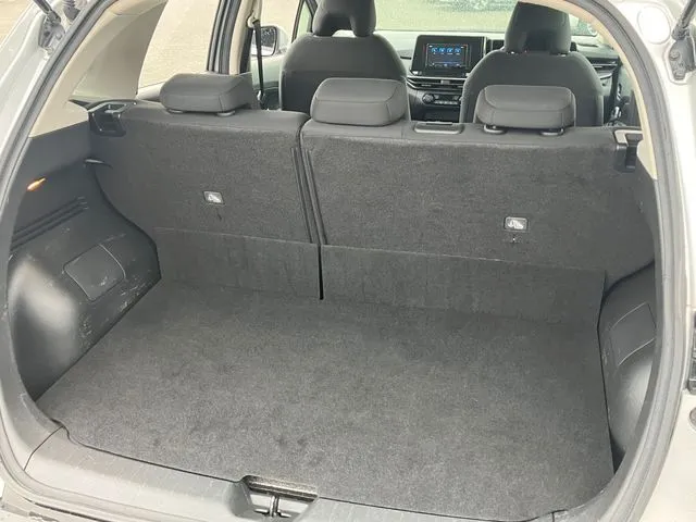 ノート　４ＷＤ（ニッサン）の車両写真