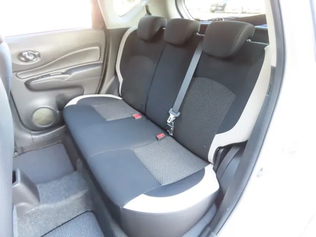 ニッサン　ノート