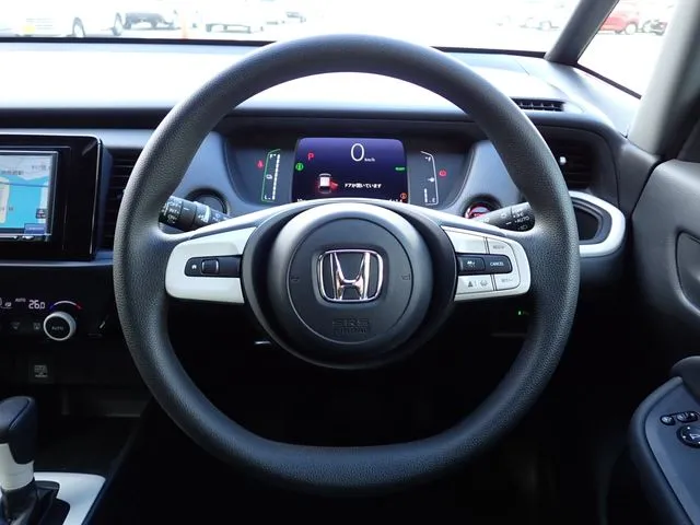 ホンダ フィット e:HEV