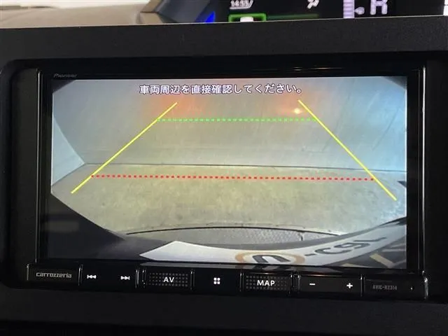 タント　カスタム（ダイハツ）の車両写真