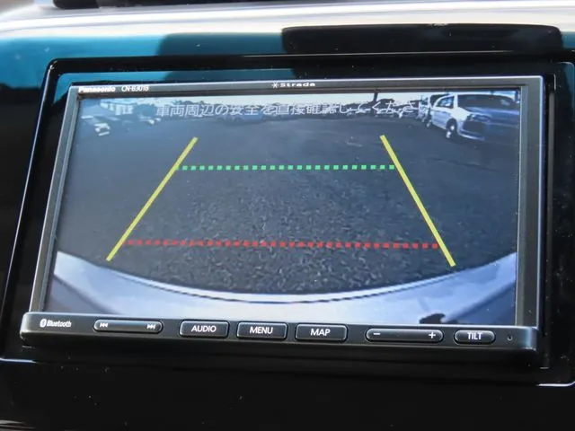 グレイス　ハイブリッド（ホンダ）の車両写真
