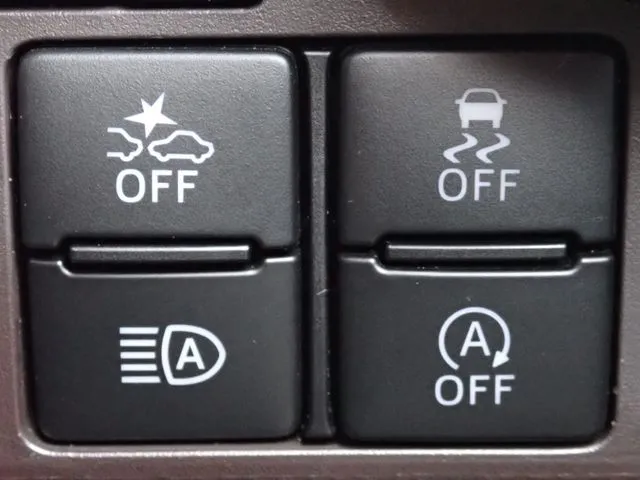 ジャスティ（スバル）の車両写真