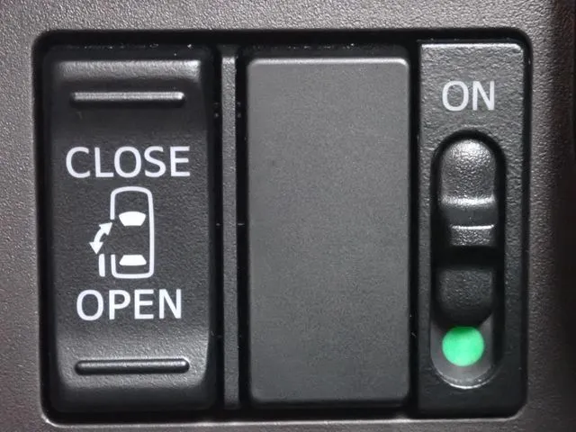 ジャスティ（スバル）の車両写真