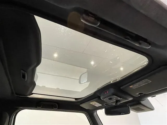 ダイハツ　タフト