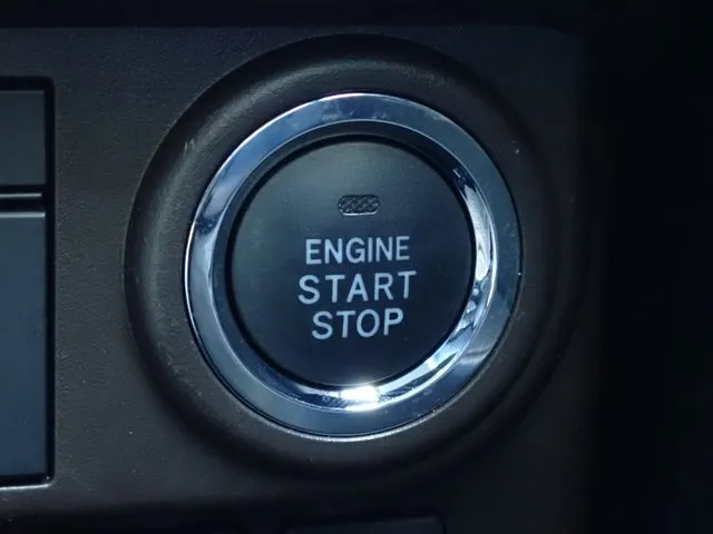 ルーミー(トヨタ)の車両写真