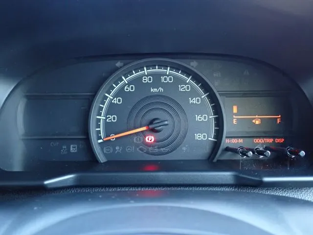 ルーミー(トヨタ)の車両写真