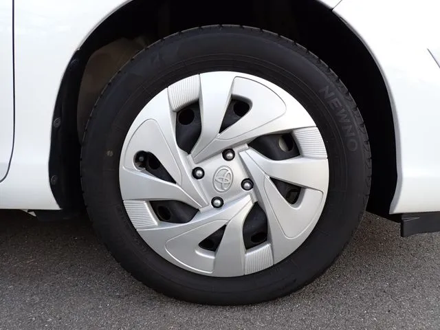 トヨタ　アクア