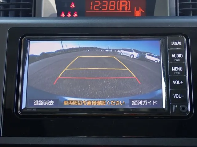 ルーミー(トヨタ)の車両写真