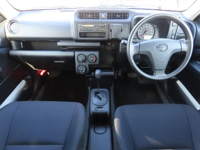 プロボックスバン　２ＷＤ（トヨタ）の車両写真