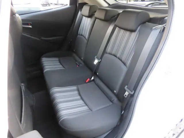 マツダ　ＭＡＺＤＡ２