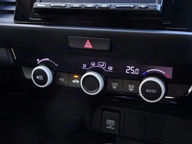 フィット e:HEV(ホンダ)の車両写真