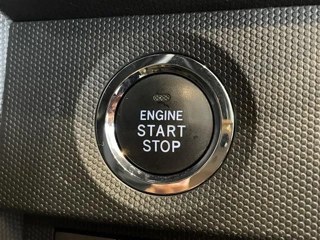 タフト（ダイハツ）の車両写真