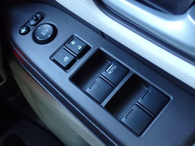 ホンダ　Ｎ　ＢＯＸ