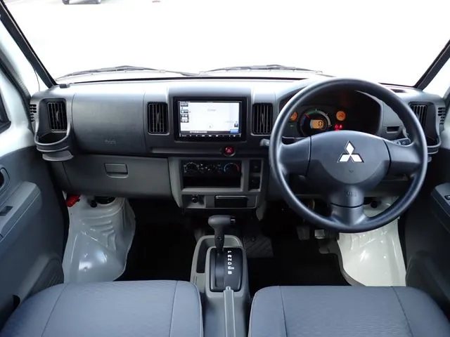 ミツビシ　ミニキャブミーブ